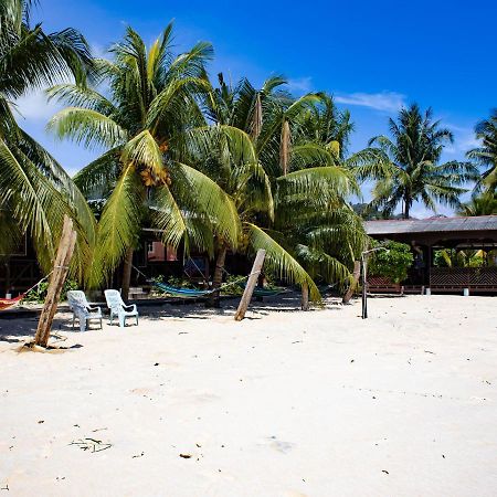 Hotel Bushman Tioman Kampong Juara Exterior foto