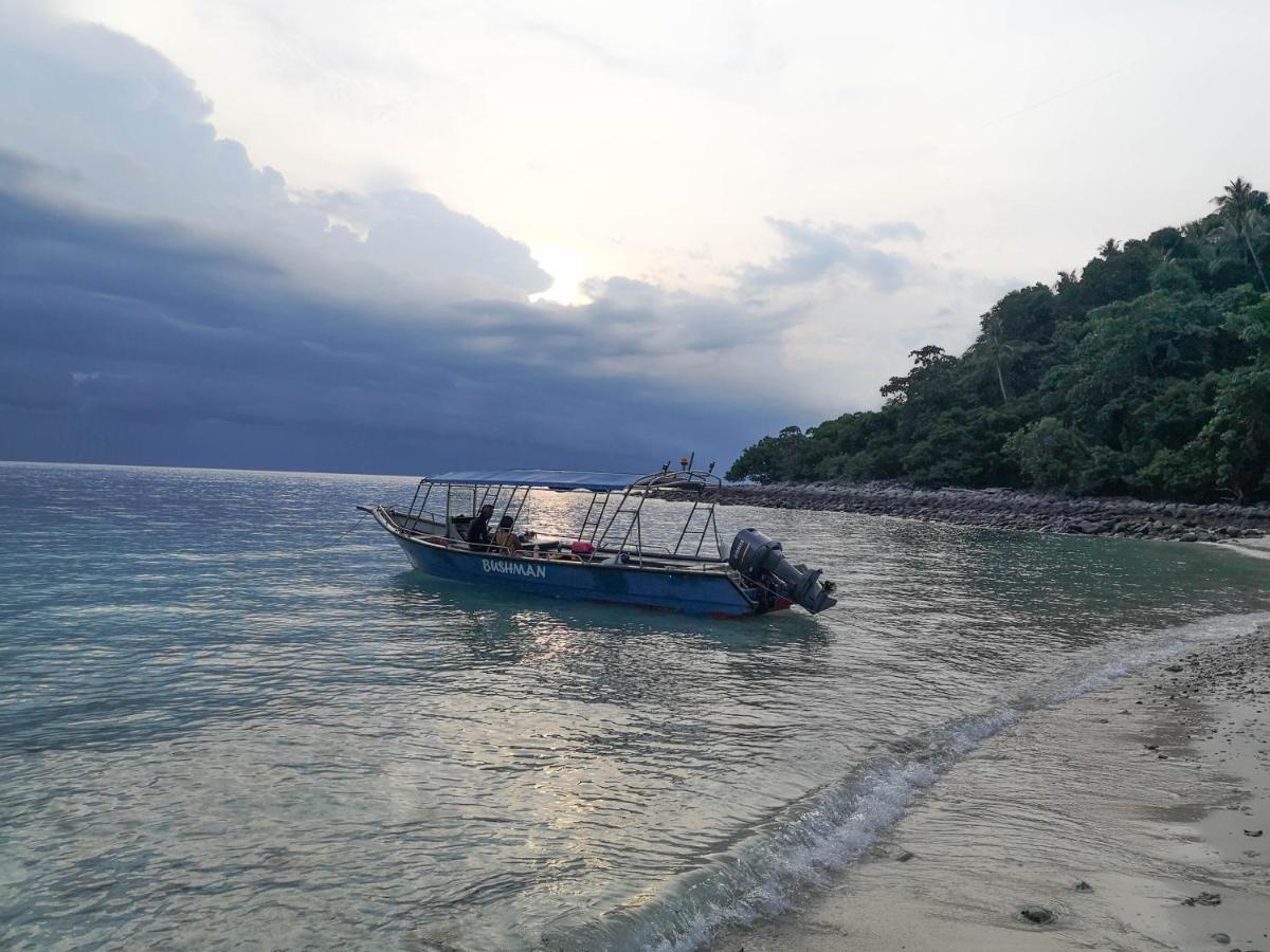 Hotel Bushman Tioman Kampong Juara Exterior foto
