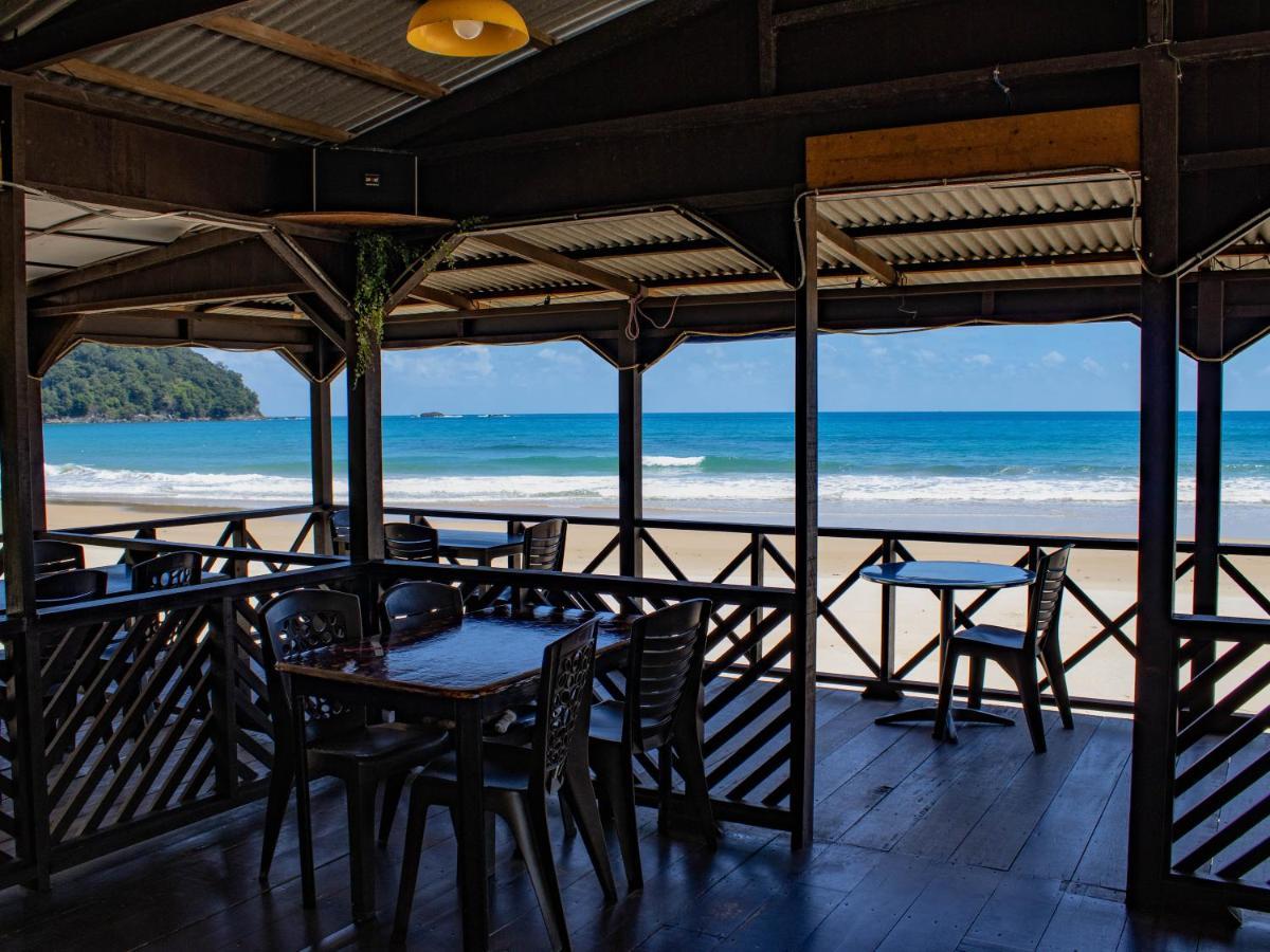 Hotel Bushman Tioman Kampong Juara Exterior foto