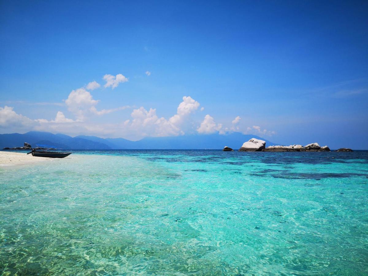 Hotel Bushman Tioman Kampong Juara Exterior foto
