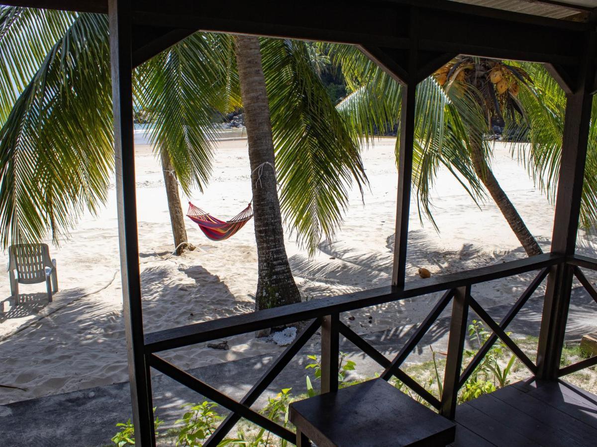 Hotel Bushman Tioman Kampong Juara Exterior foto